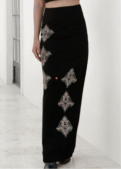 Hand-painted maxi skirt(Safavi)
