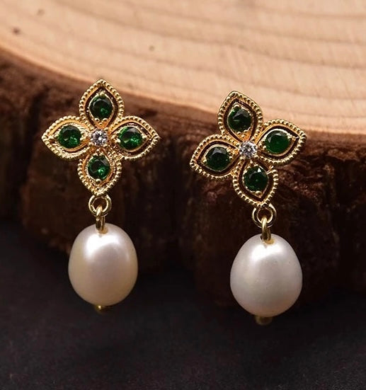 Emerald earrings